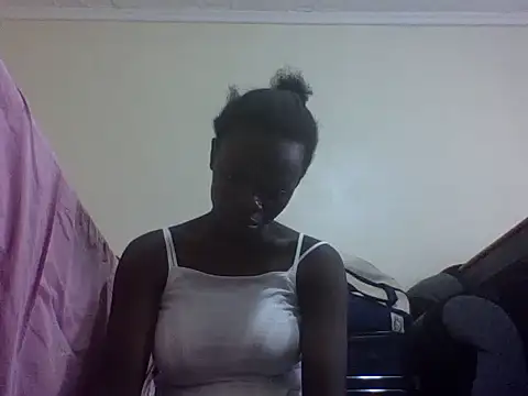 essyqueenk online show from July 14, 10:21 am