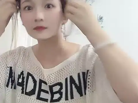 ZhenZhen001 online show from July 17, 12:53 pm