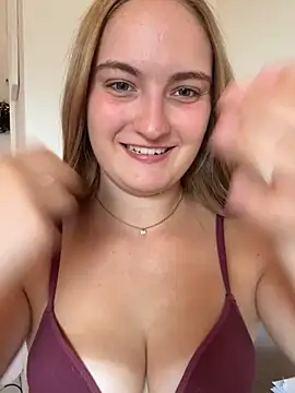 Sexy Sophia  online show from August 4, 10:32 am