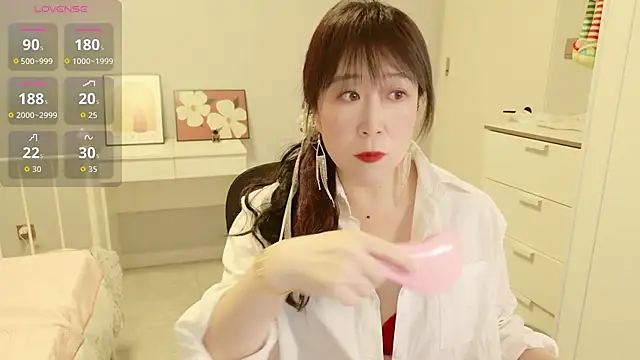 XantheBloom online show from July 22, 12:39 pm