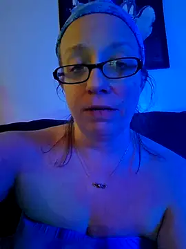 XxMs StarzxX online show from September 17, 3:15 am