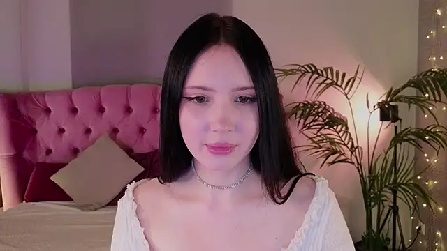 GraceMonroes online show from July 21, 2:07 pm