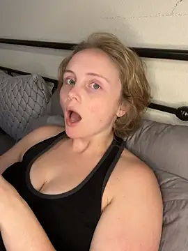 Kat peachyy26 online show from July 29, 2:44 am