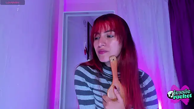 jessierocketx online show from October 23, 2:34 pm