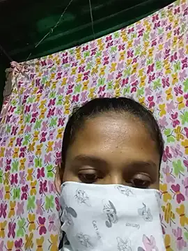 DesiLatinas online show from July 28, 4:27 pm