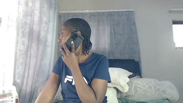 leanna23 online show from April 22, 2:58 pm