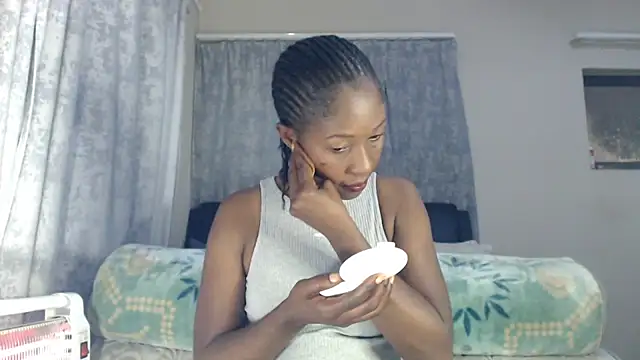 leanna23 online show from April 26, 3:48 am