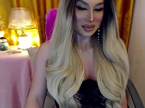 yourmistressofevil69 online show from June 8, 5:03 pm