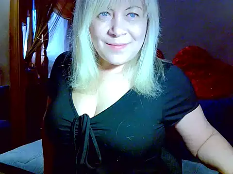 AgoniA7 online show from April 24, 3:20 am