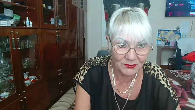 Snapshot of JenaCheim chatting on September 15, 5:38 am JenaCheim online show from September 15, 5:38 am