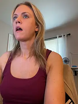 Kay Cakes online show from July 22, 6:20 pm