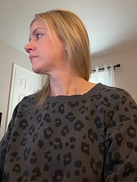 Kay Cakes online show from March 18, 1:16 pm