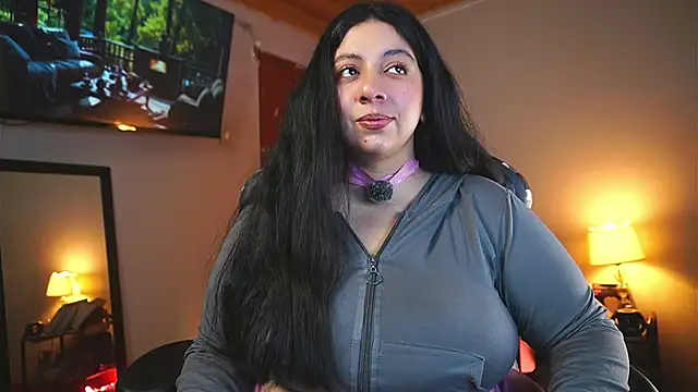 coraline latin online show from March 28, 12:26 pm