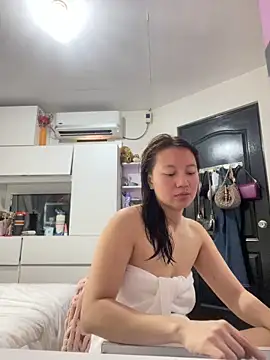 Snapshot of asianmystery203 chatting on October 11, 2:27 am asianmystery203 online show from October 11, 2:27 am