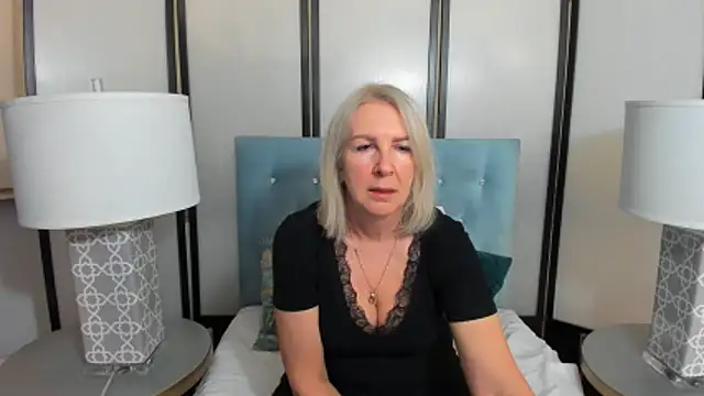 EricaTop online show from April 22, 8:28 pm