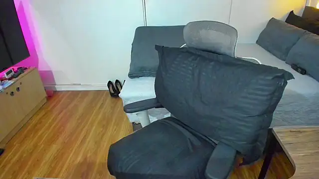 Snapshot of savanna013 chatting on October 10, 12:48 am savanna013 online show from October 10, 12:48 am