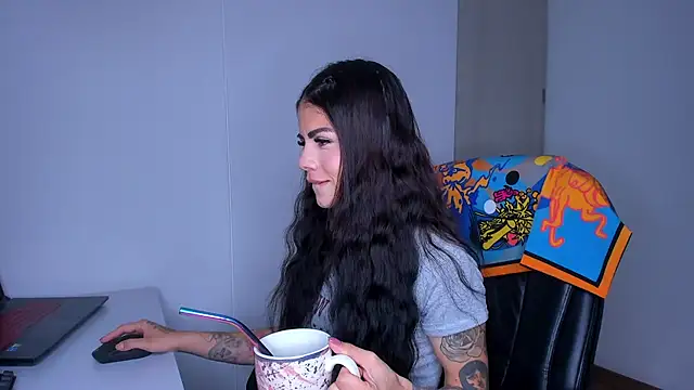 Lisegg  online show from April 27, 9:50 am