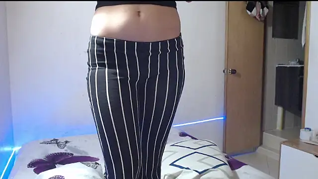 evolet01 online show from October 18, 2:25 am