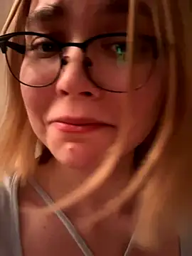 Snapshot of Nami_ninja chatting on September 14, 7:45 pm Nami ninja online show from September 14, 7:45 pm