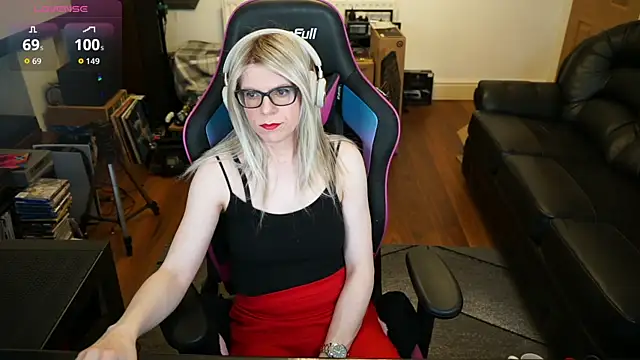 KelseyCobalt online show from June 15, 8:31 pm