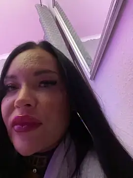  MelinaCurves  online show from November 18, 10:22 pm