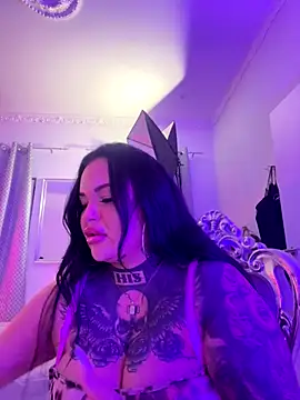 Snapshot of _MelinaCurves_ chatting on September 19, 7:02 pm MelinaCurves online show from September 19, 7:02 pm