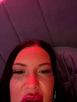  MelinaCurves  online show from October 28, 11:20 pm