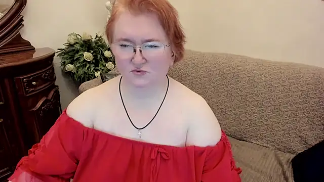 leiamillersonn online show from December 2, 6:26 am