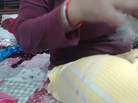 prettyindiandoll online show from November 10, 7:36 am