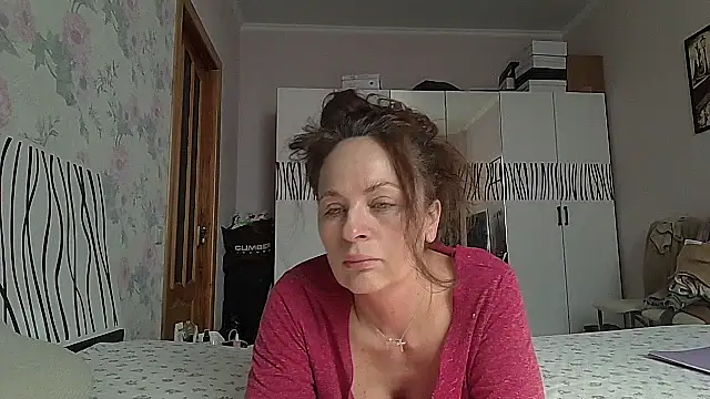 LindaStarS online show from April 13, 11:44 am