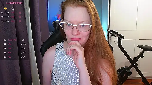 Lady Inari online show from March 21, 8:25 pm