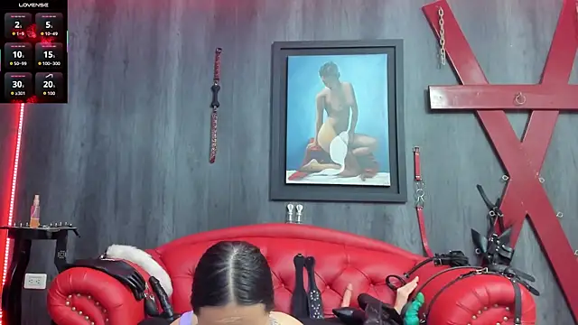 Liittledolly online show from April 23, 12:01 pm