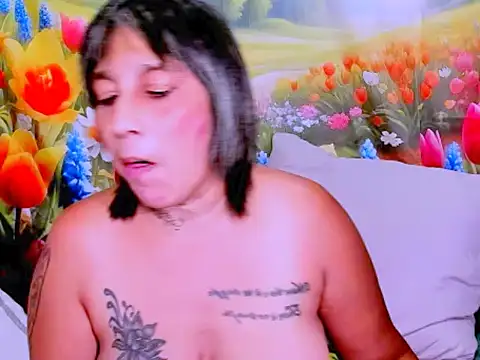 indianroxy online show from February 5, 5:27 pm