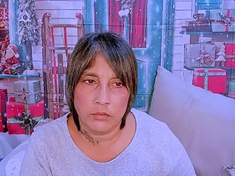 indianroxy online show from November 23, 8:10 pm