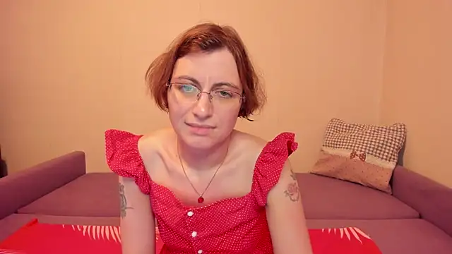 MarilynDream online show from October 17, 11:41 pm