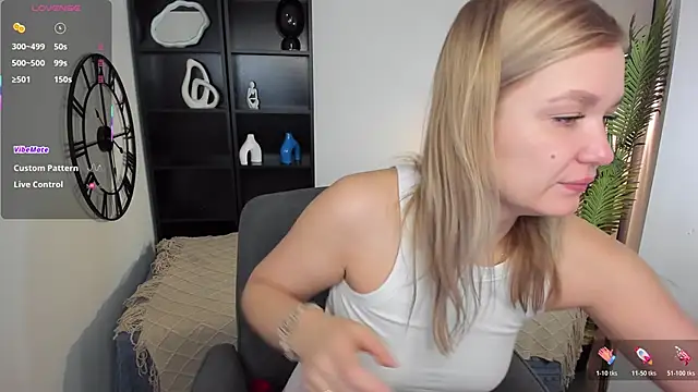 BellaDreamy online show from November 4, 5:23 am