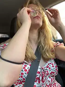 AnastasiaAniess online show from April 25, 12:30 pm