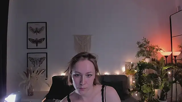 LilianKroft online show from June 9, 1:10 pm