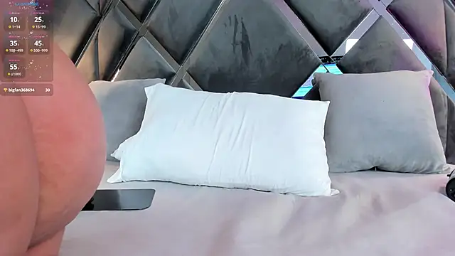 myax evans online show from March 7, 12:12 pm