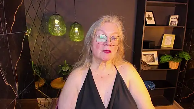 NataliMellow online show from April 26, 1:42 pm