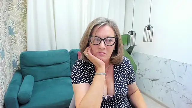 LeaPure online show from July 25, 5:14 am