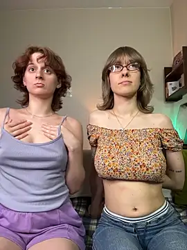 Jitoon Exe online show from March 8, 10:46 pm