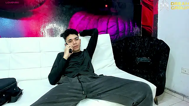 AmazingPartys online show from April 25, 7:44 pm