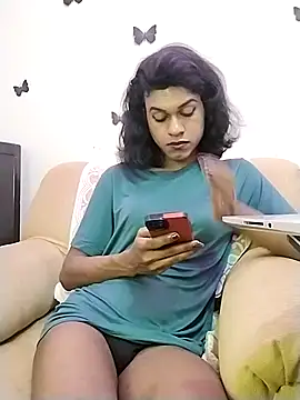 Snapshot of Nisha555 chatting on October 17, 7:28 pm Nisha555 online show from October 17, 7:28 pm