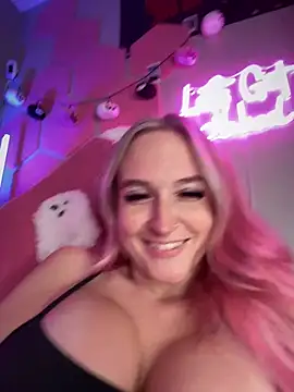 Snapshot of _Rapunzel_ chatting on September 27, 4:52 am Rapunzel online show from September 27, 4:52 am