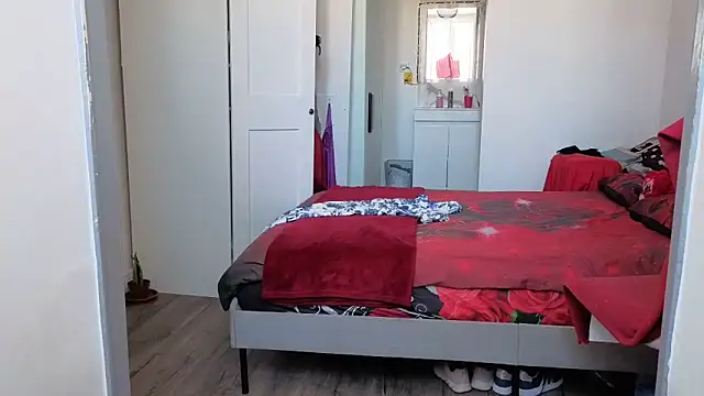 HotSpicyGujju online show from April 26, 3:54 pm