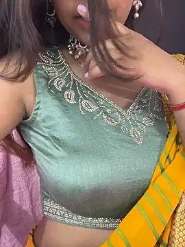 Snapshot of DesiZoya chatting on September 28, 10:59 pm DesiZoya online show from September 28, 10:59 pm