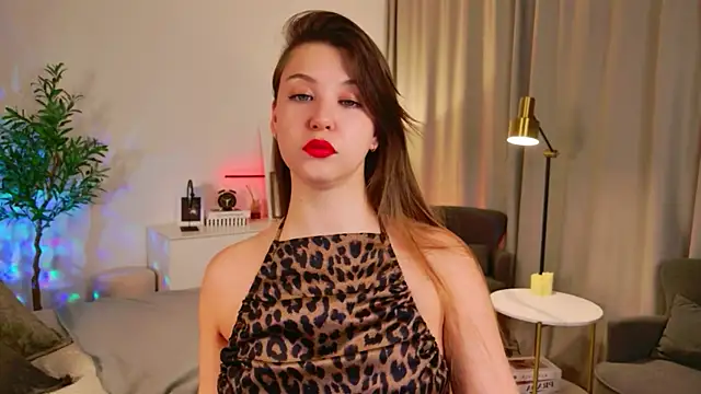ElizaMild online show from June 14, 1:22 pm