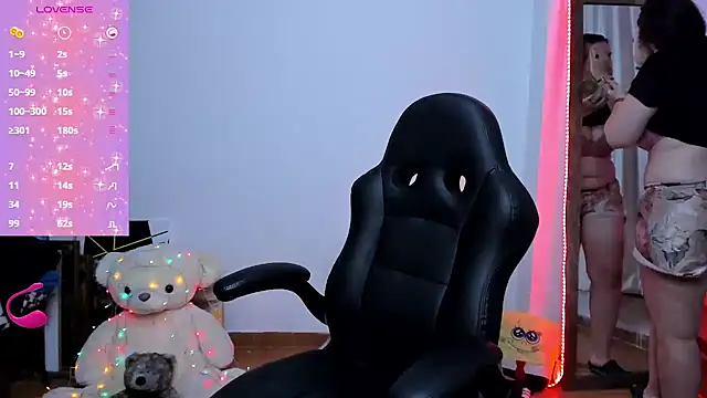 angelaagomez online show from March 12, 10:56 pm