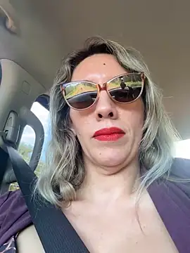 Gatitacarlita online show from November 18, 12:39 pm